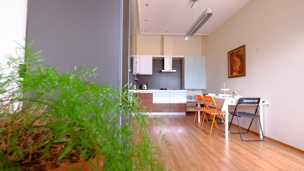Galeria Apartment Tirana Kültér fotó